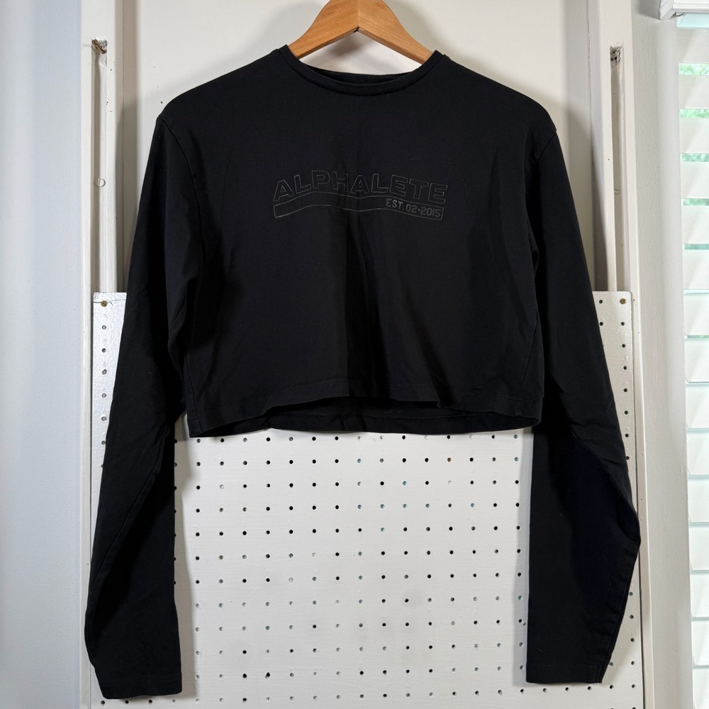 Alphalete Long Sleeve Crop T-Shirt Women's Black Lifestyle Fit Athleisure - XS